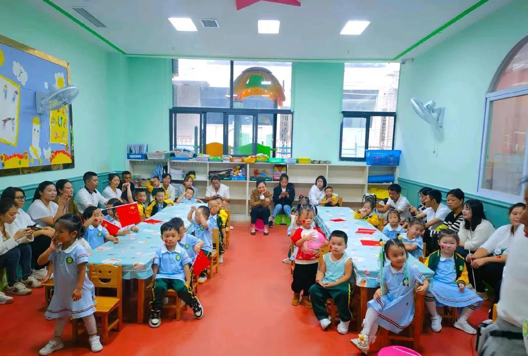 近日，有两条生育方面的利好新闻。其一为幼儿园可免费就读；其二是自2025年1月1