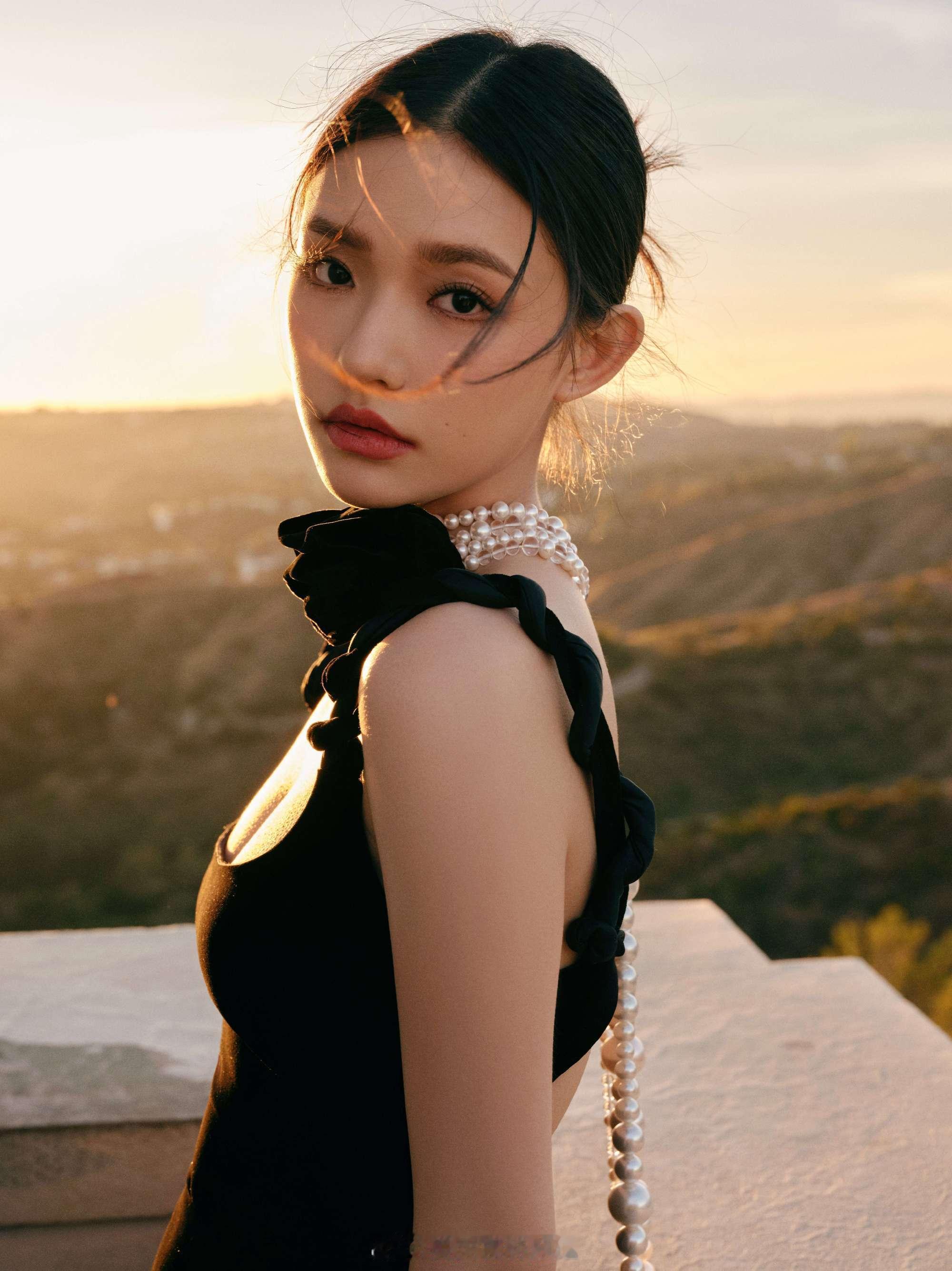 林允黑色魅力浪漫迷人