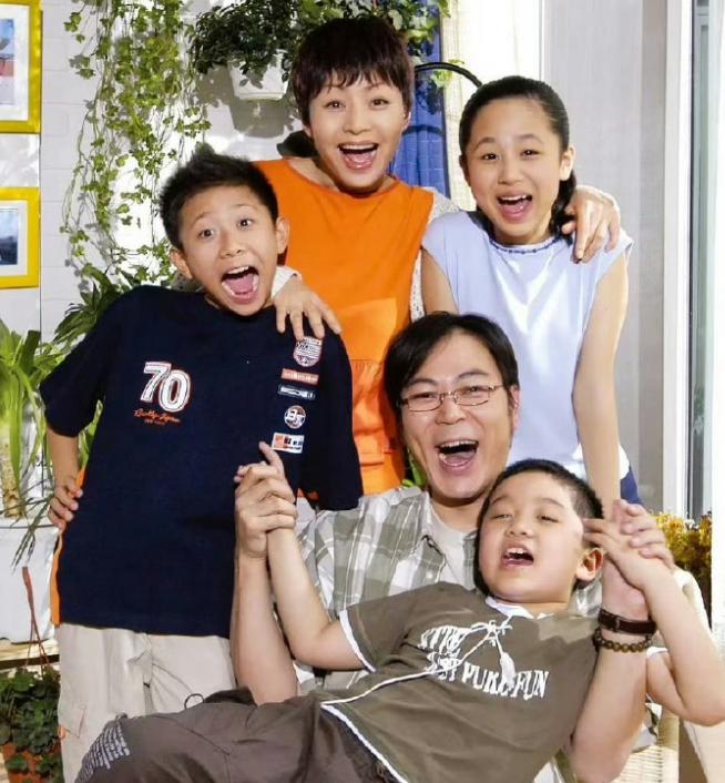 才发现，高亚麟才是深藏不露啊当年还小，看《家有儿女》的时候就觉得奇怪，为啥这个