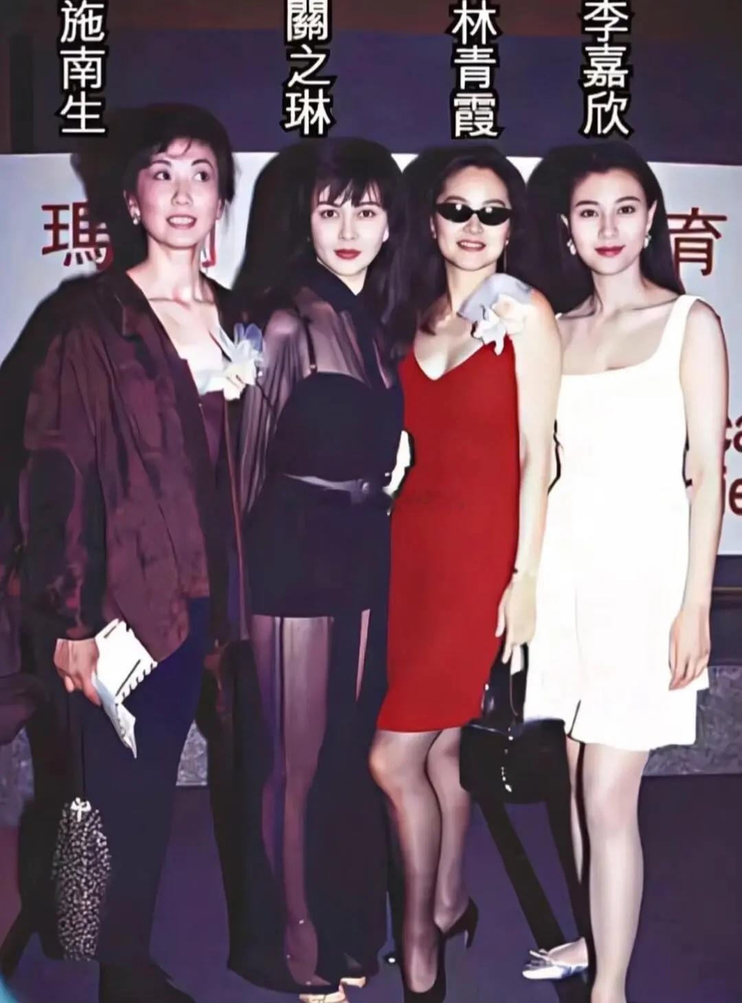 来自第一代合照杀手的美颜震撼~