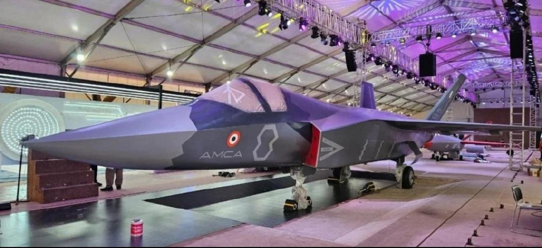 印度五代机项目AMCA（先进中型作战飞机）近期有了重大变化，主导了印度战斗机几十