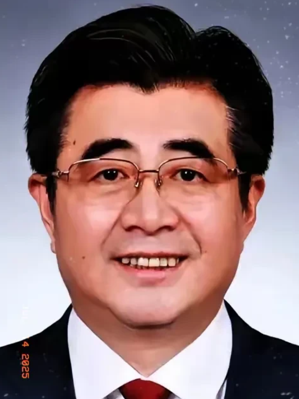 国足又要面临没钱的局面了，因为赞助商耐克要抵制国足了。据说耐克不打算继续做国