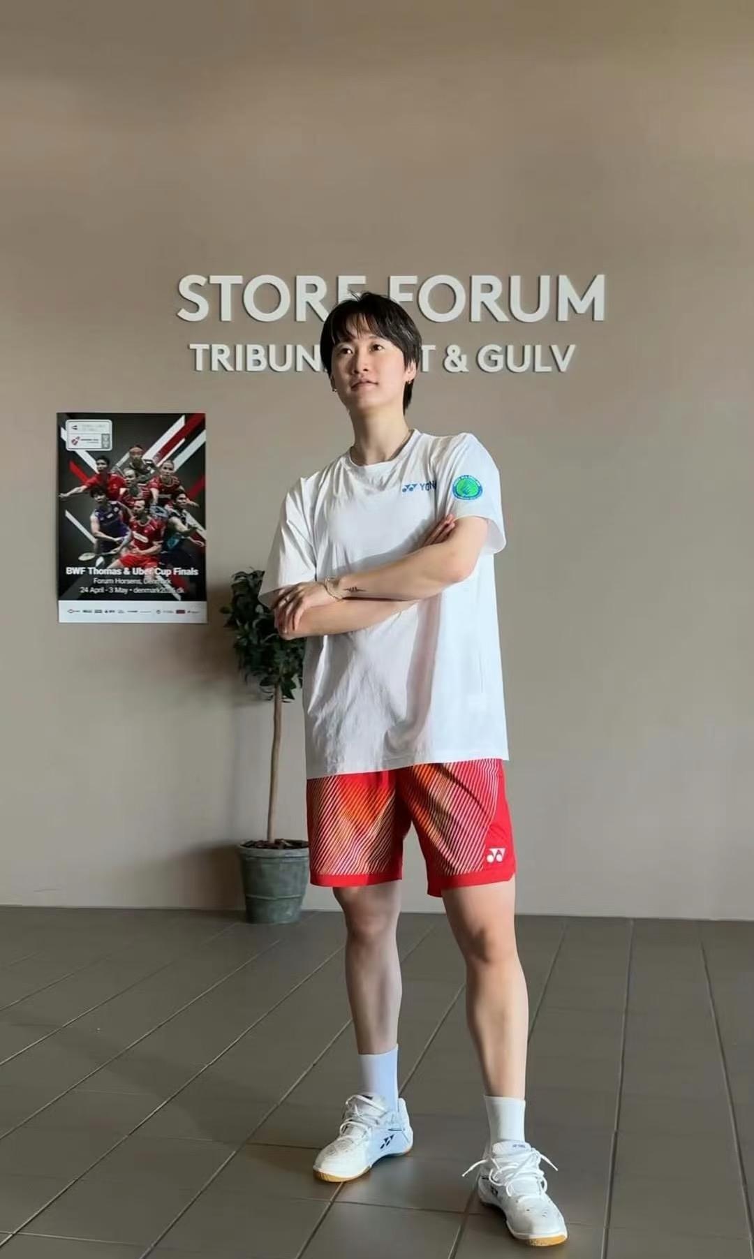 陈雨菲首次从一单转为二单陈雨菲今日以"尤杯五朝元老"身份代表中国羽毛球队出战