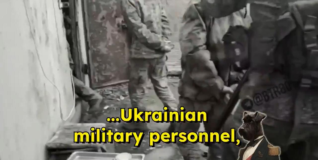 一个月内，近两个营的乌克兰军队在波克罗夫斯克附近投降！据一些媒体报道，约700名