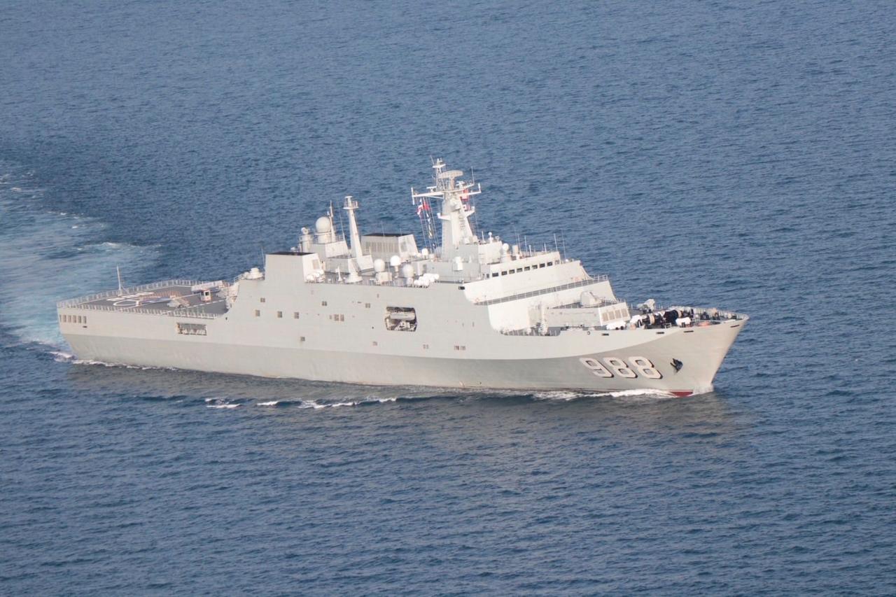 10月16日中国海军‘“戚继光舰”、“沂蒙山舰”抵达泰国进行访问，泰国海军组织0