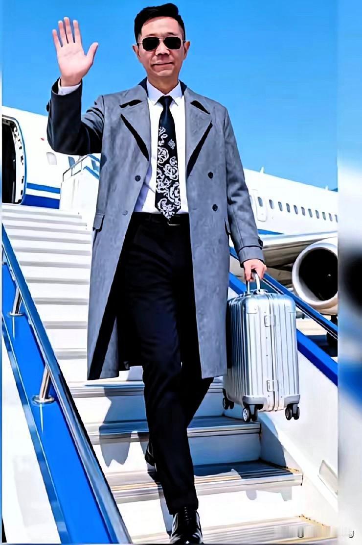 李圣律师揣着一米多高的案卷宗硬刚五年，一句“非人为不可能”戳破二八案迷雾，这才是