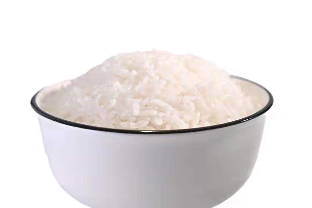 脂肪肝人群用粗粮代替主食，坚持半年，肝脏指标或将迎来4大改善！脂肪肝怎么调？
