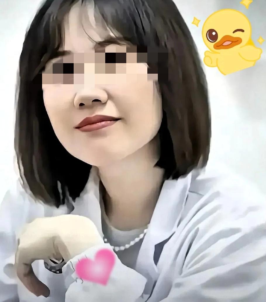 看了曾医生和祖院长的相关片段，真的越看越替她不值！热脸贴冷屁股的戏码，居然发生在