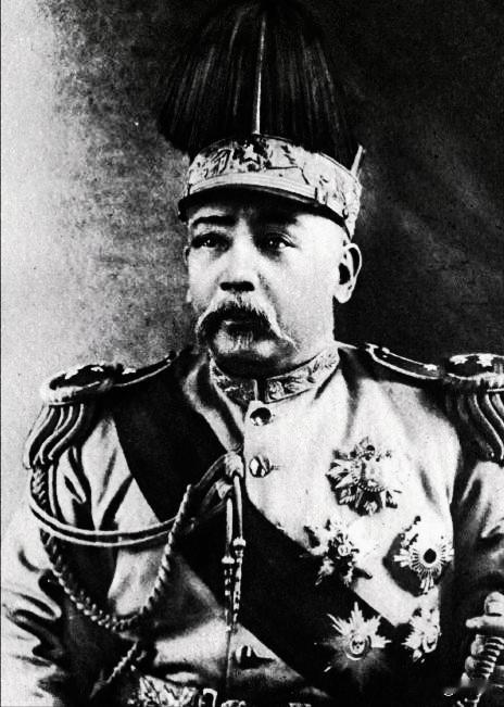 当年袁世凯之死就是一个深刻教训，他每天除了主副食之外，最喜吃煮鸡蛋，一天十好几个