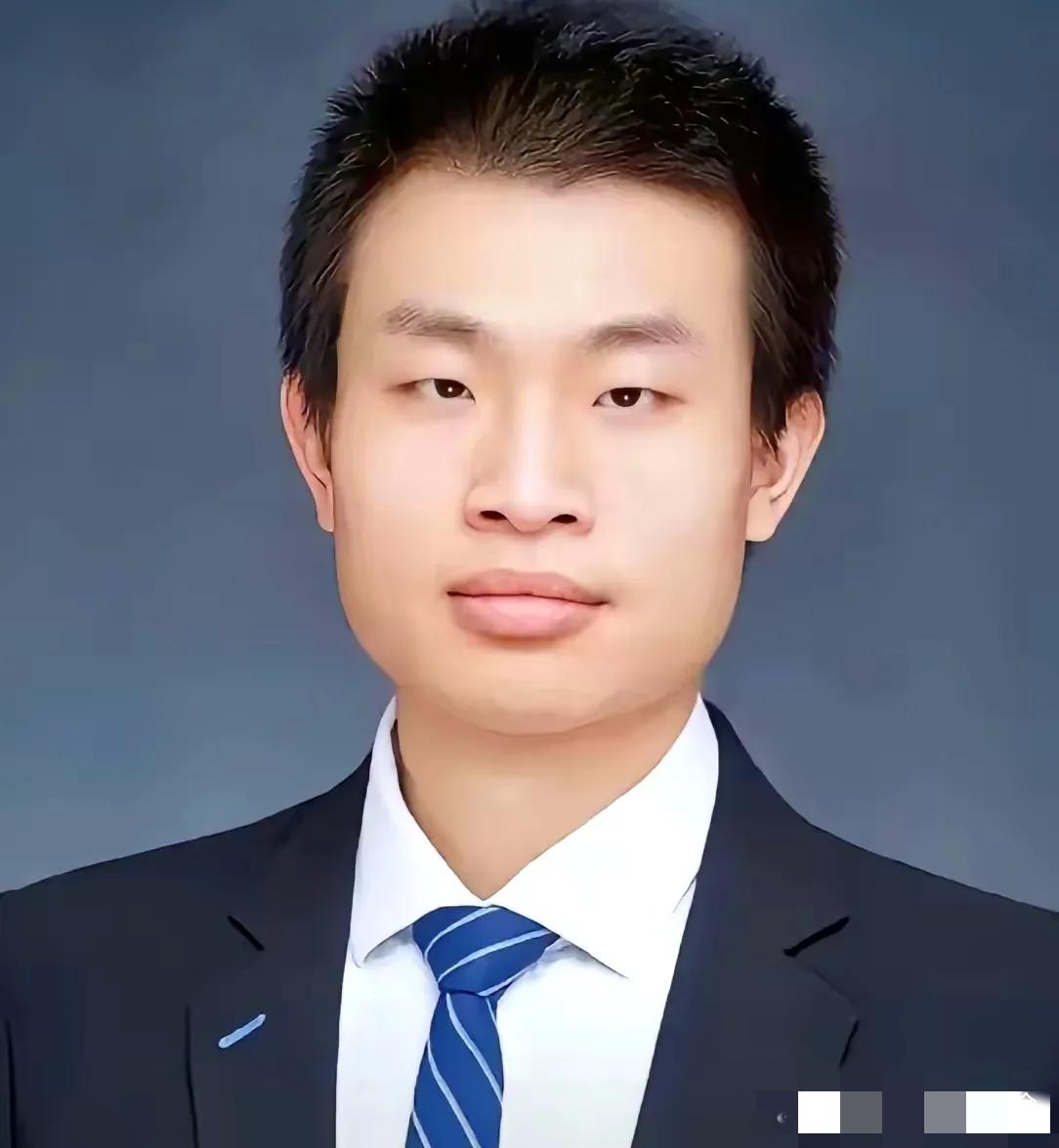 韦神，官宣了！2月1日，学术圈传来大好消息，北大数学科学学院，官宣一个重磅消