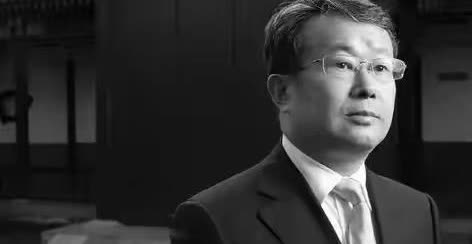 项立刚：有些媒体对外国企业极尽吹捧，对本国企业就是任意贬低。懂车帝的辅助