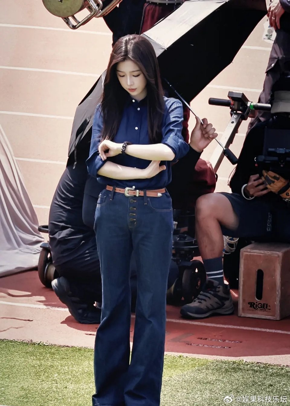 有个好身材真的挺重要的，虞书欣穿什么都好看