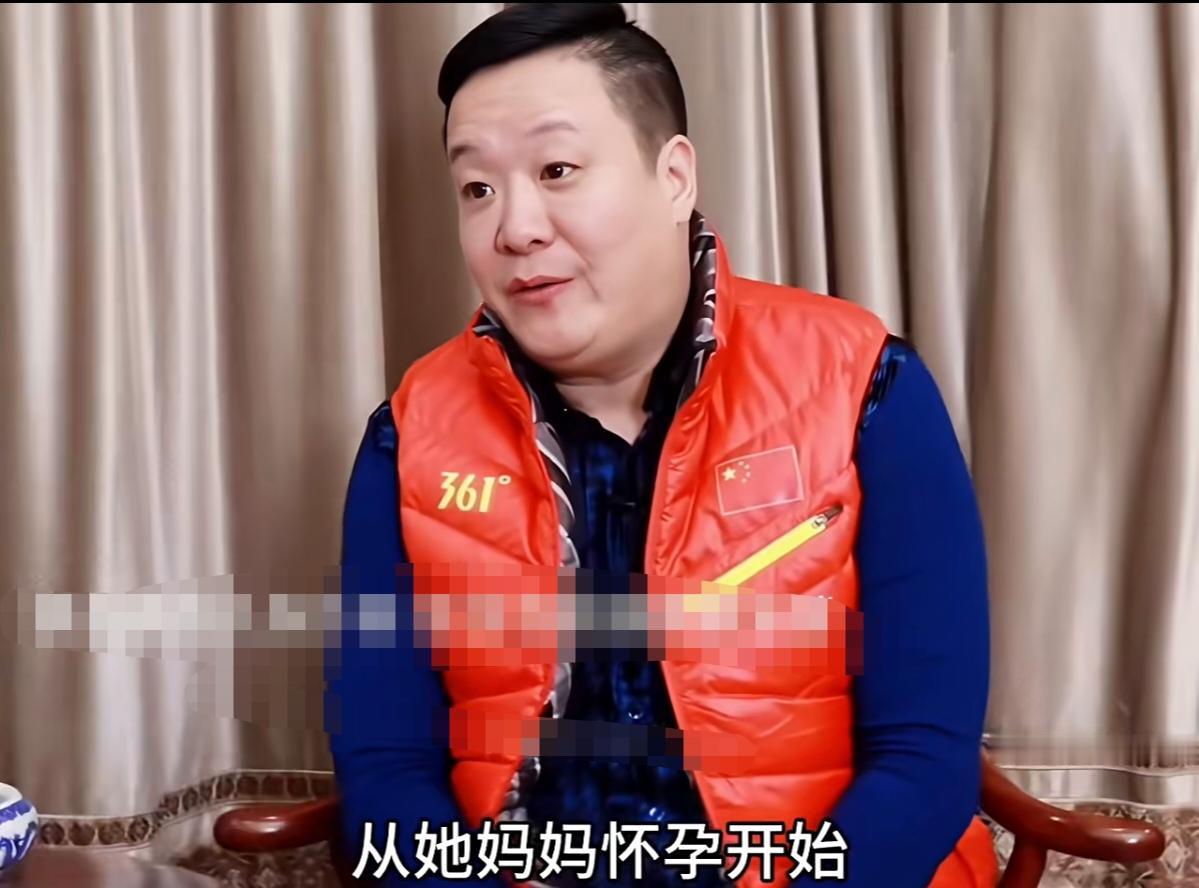 傅园慧爸爸：“从她（傅园慧）妈妈怀孕开始，我就什么都不干了，就照顾她们，因为小傅
