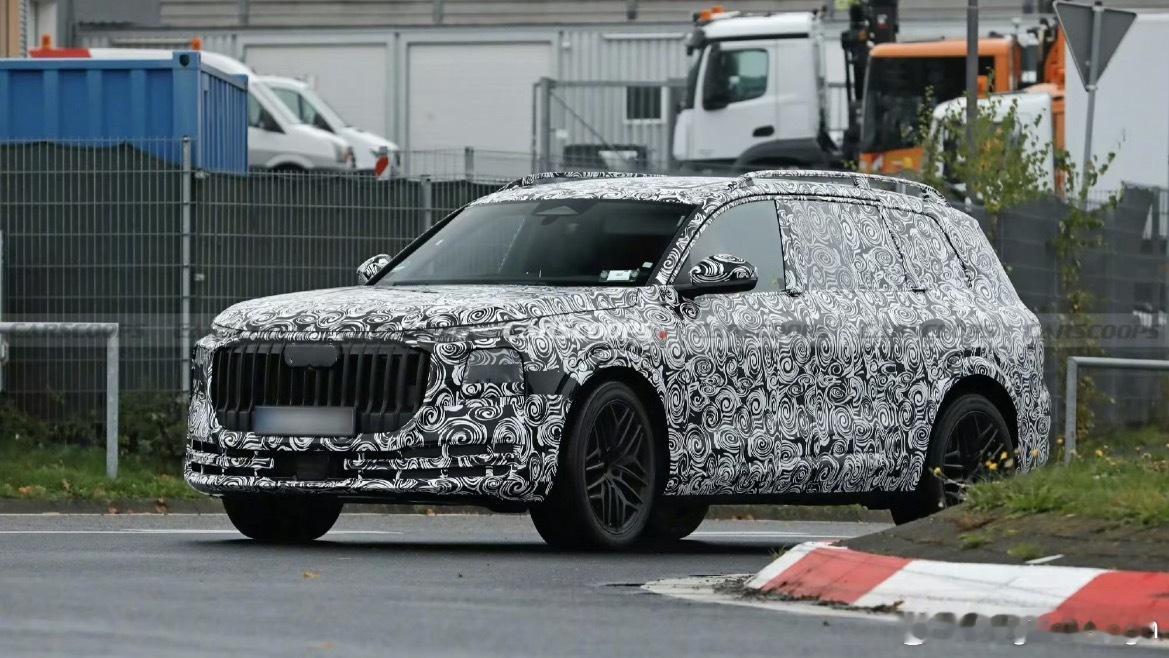 奥迪Q9是吧[doge]多多少少有点血缘关系的[doge]​​​