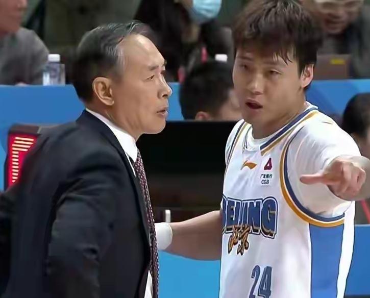 本赛季开赛至今，与上海队、广厦队的高歌猛进不同，另一支夺冠热门北京北汽队一直都在