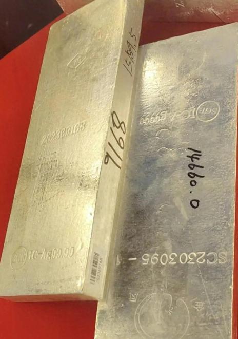 西安大哥150万金银存金店，取回时遭拒：就算有也不给你很多普通人都觉得，