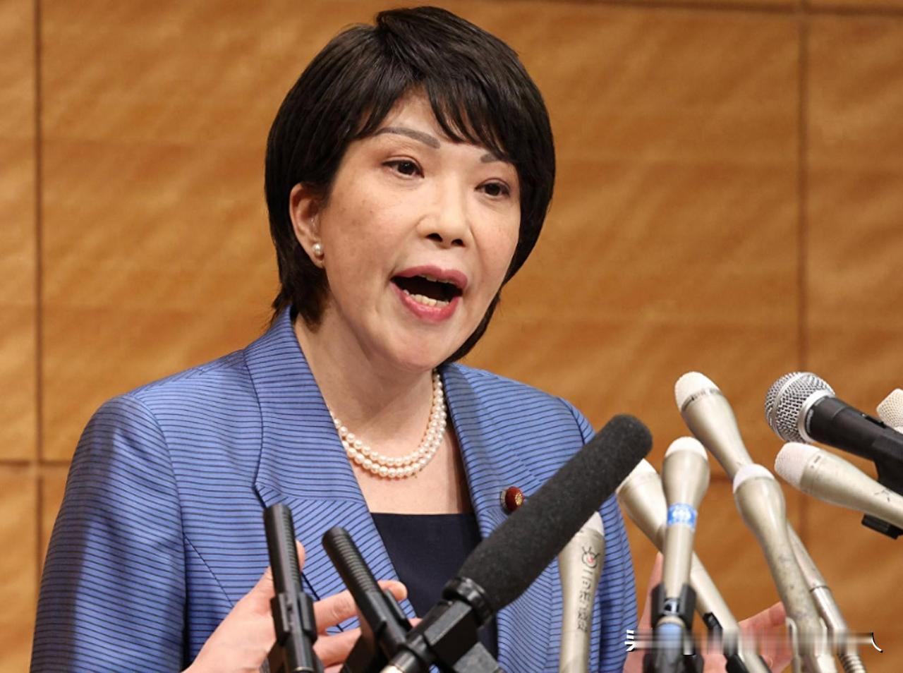 日本的“生命线”，成了插手台海的“许可证”！很多人以为，高市早苗的挑衅只是“右翼