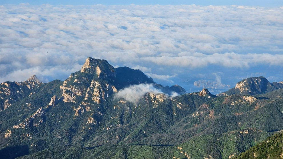 核武器能不能抹平一座山？比如泰山？ 可以这么说，人类历史上最大的核弹是苏联的