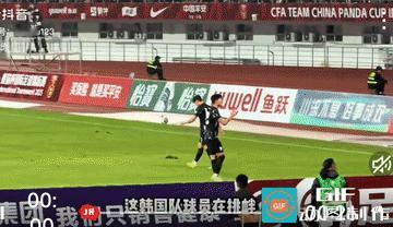 从一个细节看，U22国足不但在足球比赛的竞技层面上2:0赢了韩国，而且在其他方面