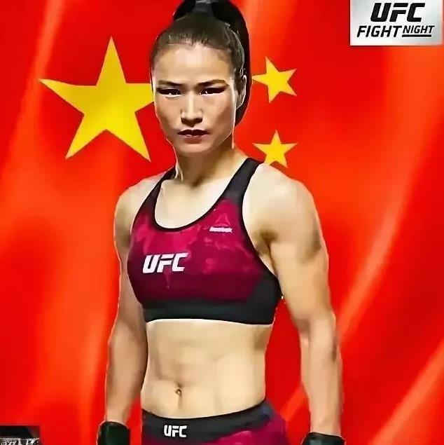 去年张伟丽和闫晓楠UFC比赛，压力很大，都去问她的心理医生怎么办。因为伟丽和自