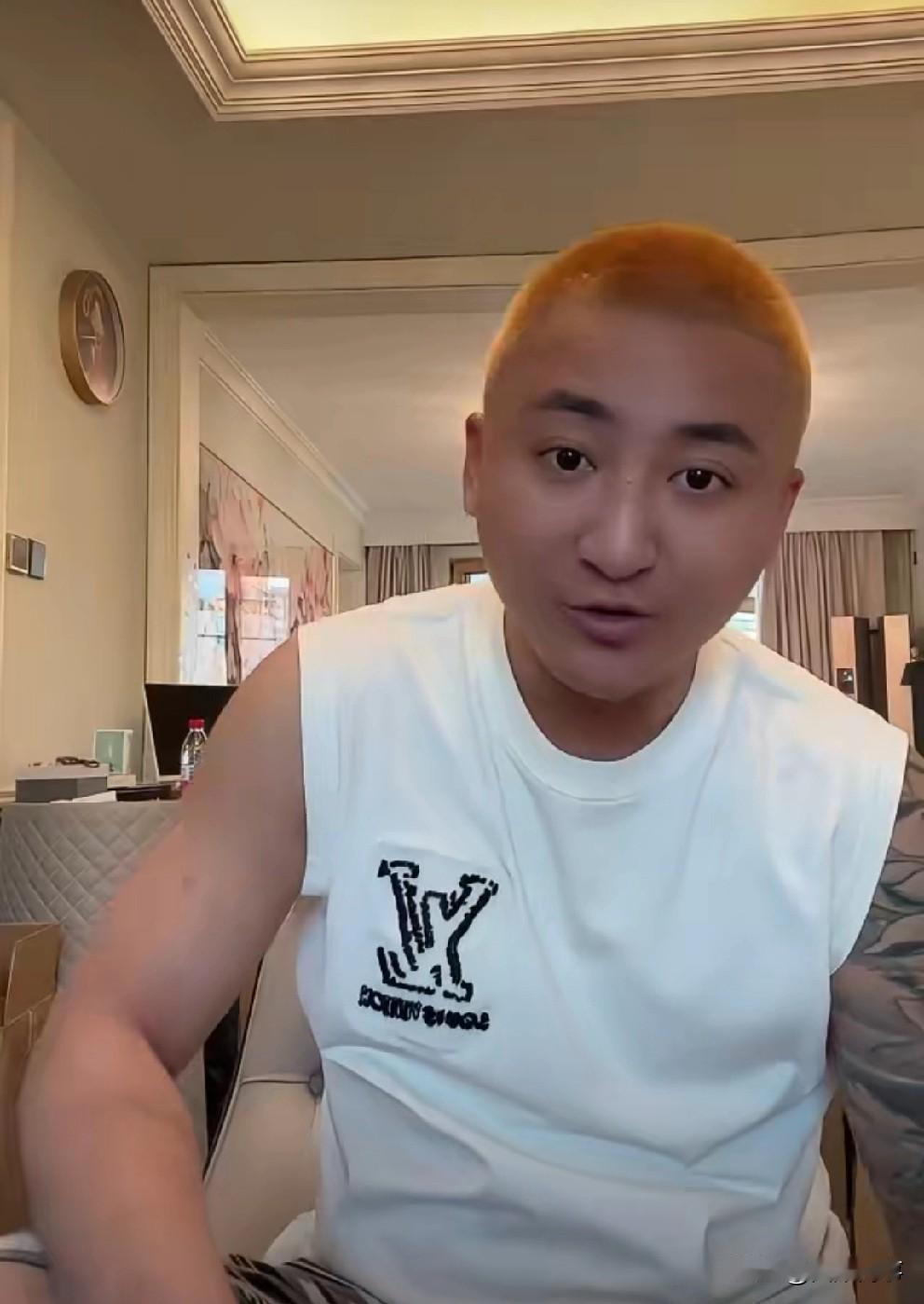 铁岭小辉想跟小师妹复婚被拒，卖房离开长春再见了！我知道小根