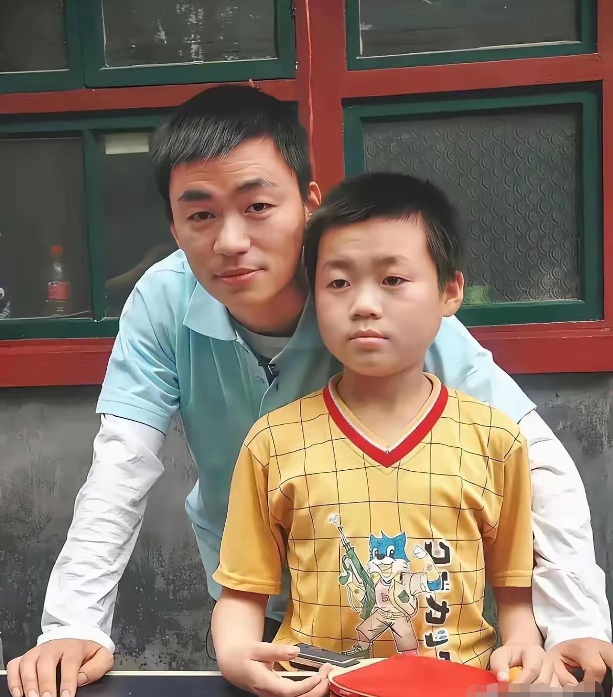 王宝强这基因是开了“复制粘贴”吧？儿子这波直接实锤了什么叫“亲生的天花板”！