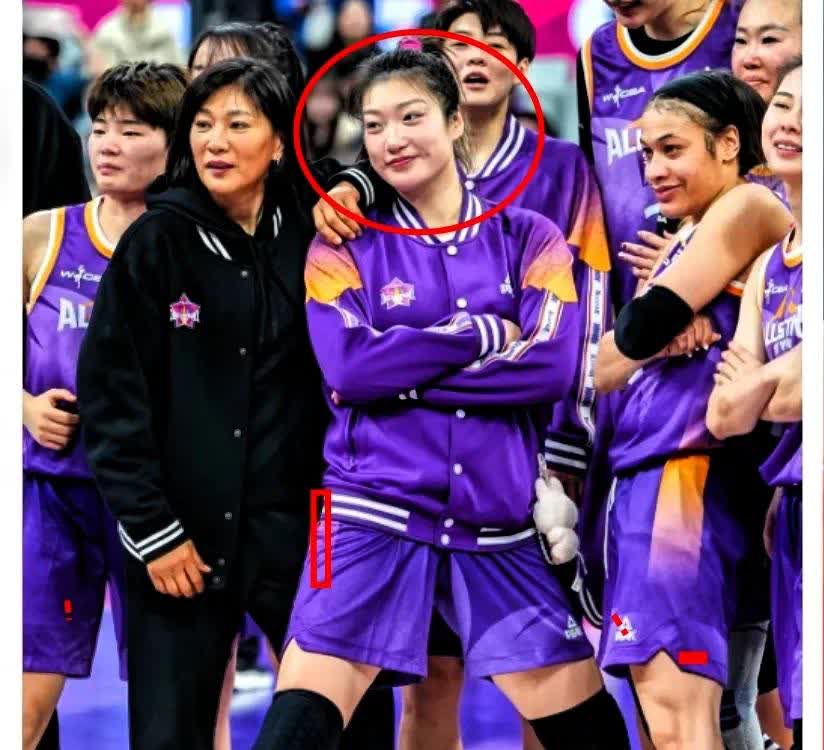 宫鲁鸣怕是要睡不着了​他万万没想到​用李梦立威，会引发全国球迷强烈反