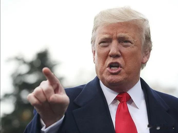 特朗普突袭中国商船，很多人以为这是北京吃了个哑巴亏，错了！真相是特朗普亲手送来了