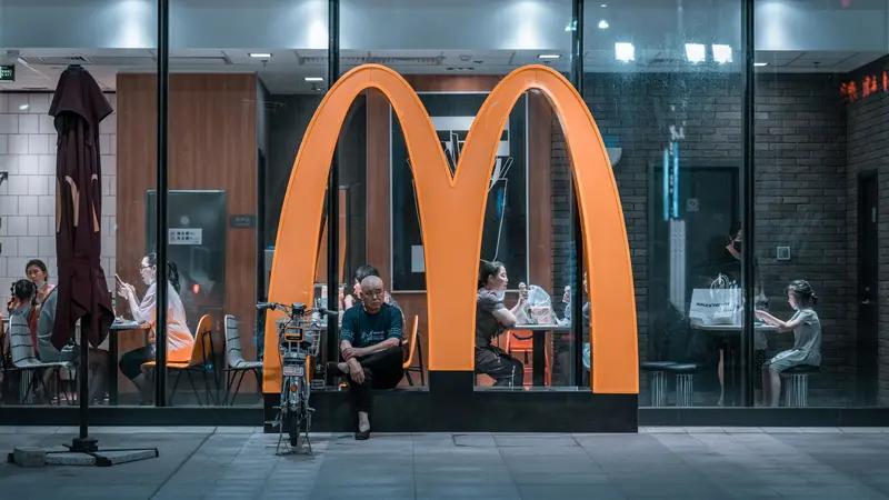 《重影》大结局解析《重影》大结局真的让人意难平！先说吕丹顺，前半程大家都以为他