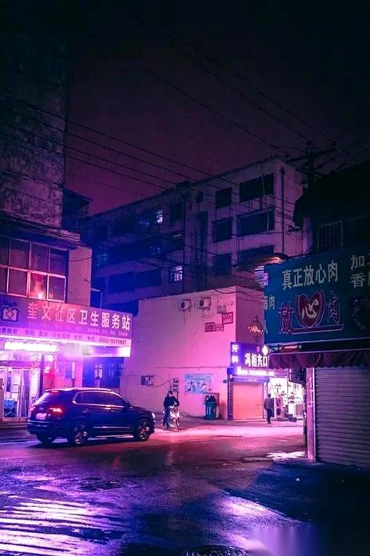 什么叫一个好的社会？说白了，就几条：让有钱的，没势。让有势的，不敢狂。让