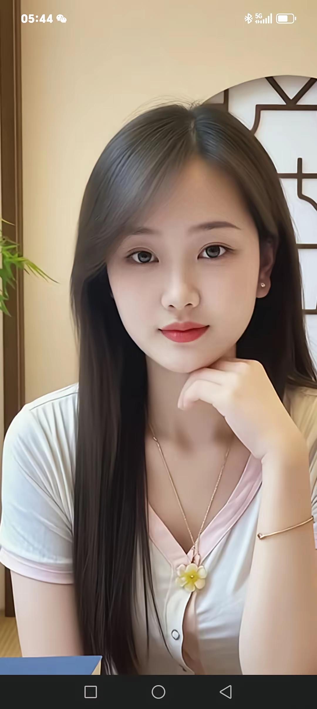 清新自然，温柔可人，简约风穿搭