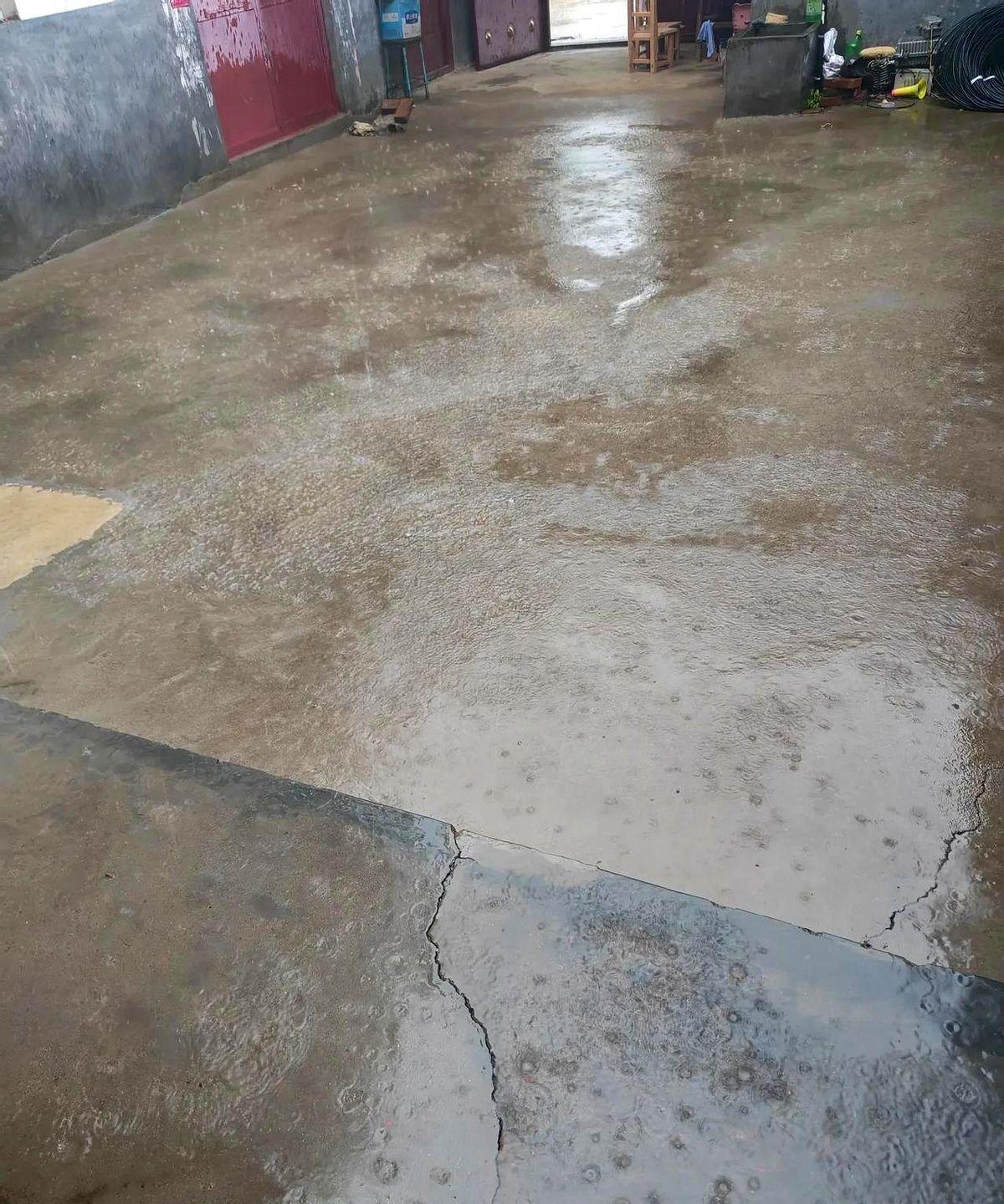 大反转大反转河南南阳终于下雨了，大暴雨，这真是旱就旱死，涝就要涝死好家伙这