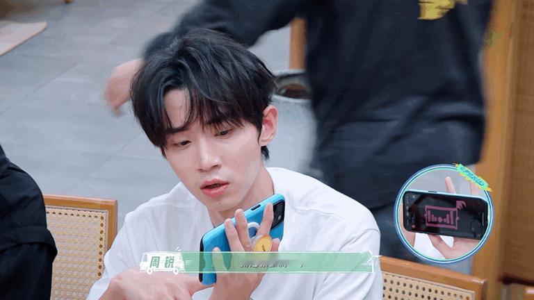 七个偶像练习生在综艺里吵起来了大厂男孩合体猝不及防开吵！黄新淳周锐为餐车Logo