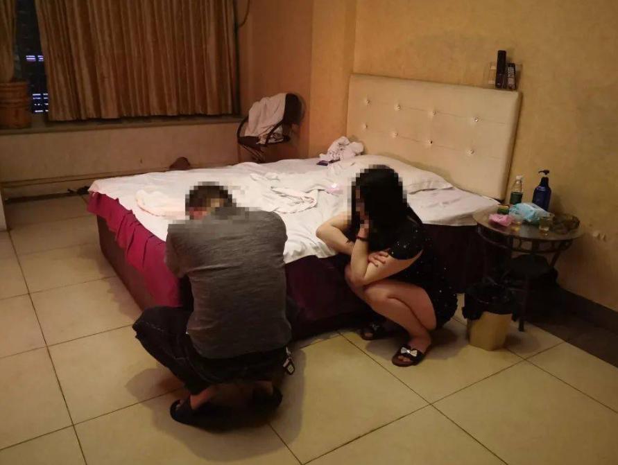 四川成都，24岁男子陈某与袁某谈好3000元交易，在出租屋发生不可描述的交易后，