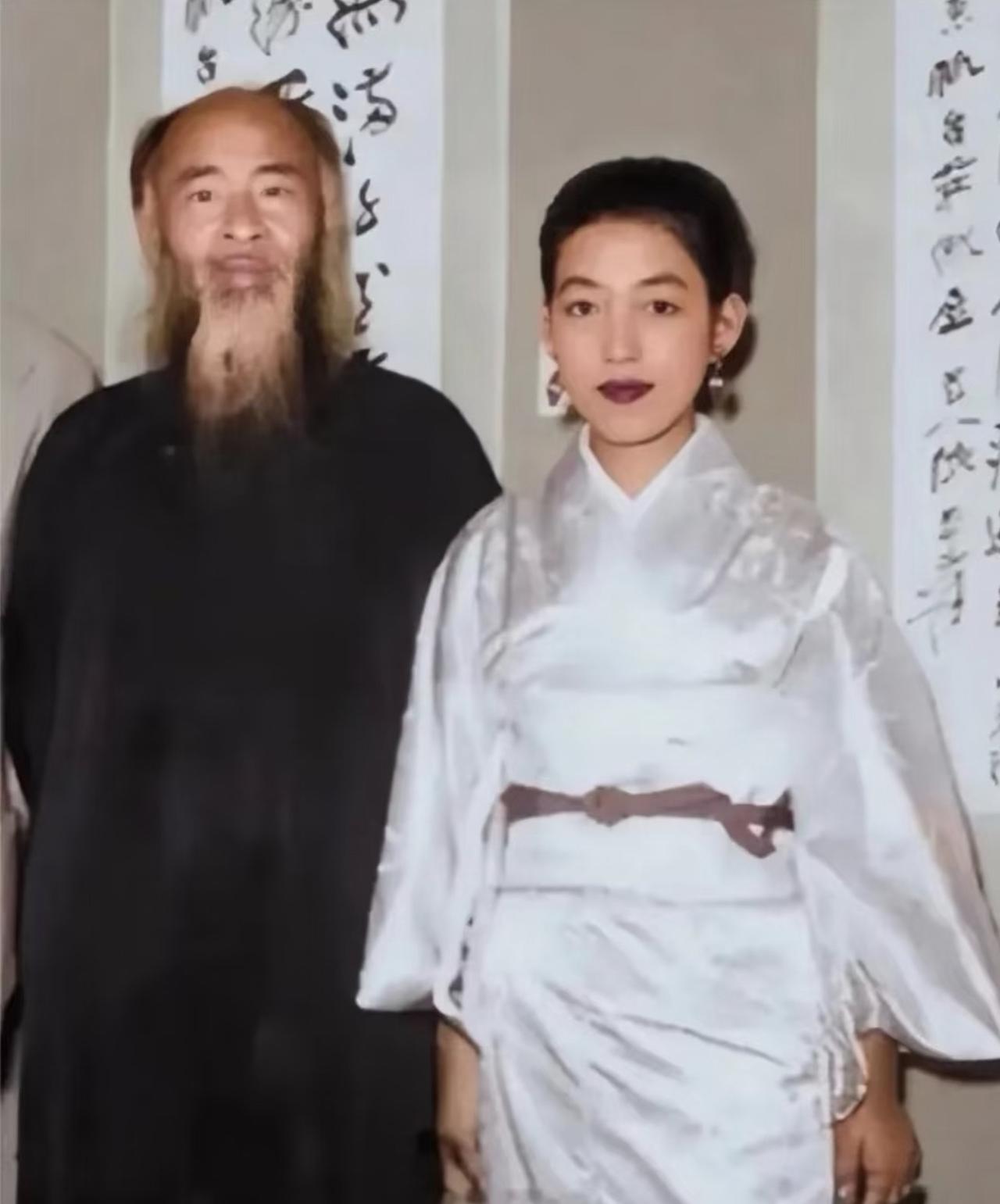 很多人只知道张大千有四位出身名门的正房太太，很少有人知道他旅居日本办展时，还有过