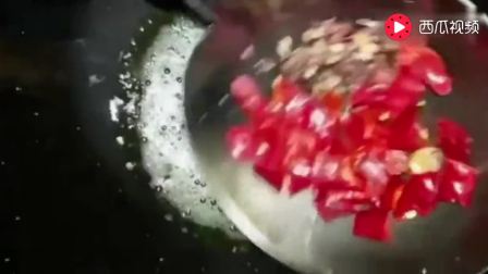 爱普宽带客服与川普话用户搞笑对话(带字幕)-0