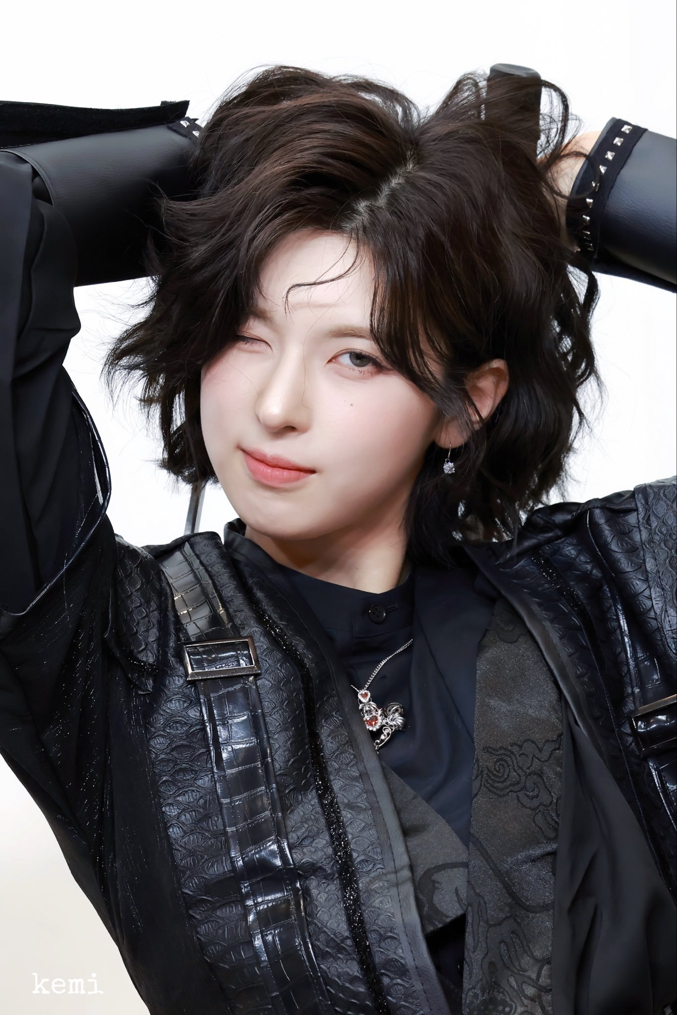NMIXXBae裴真率🗡️🖤​​​