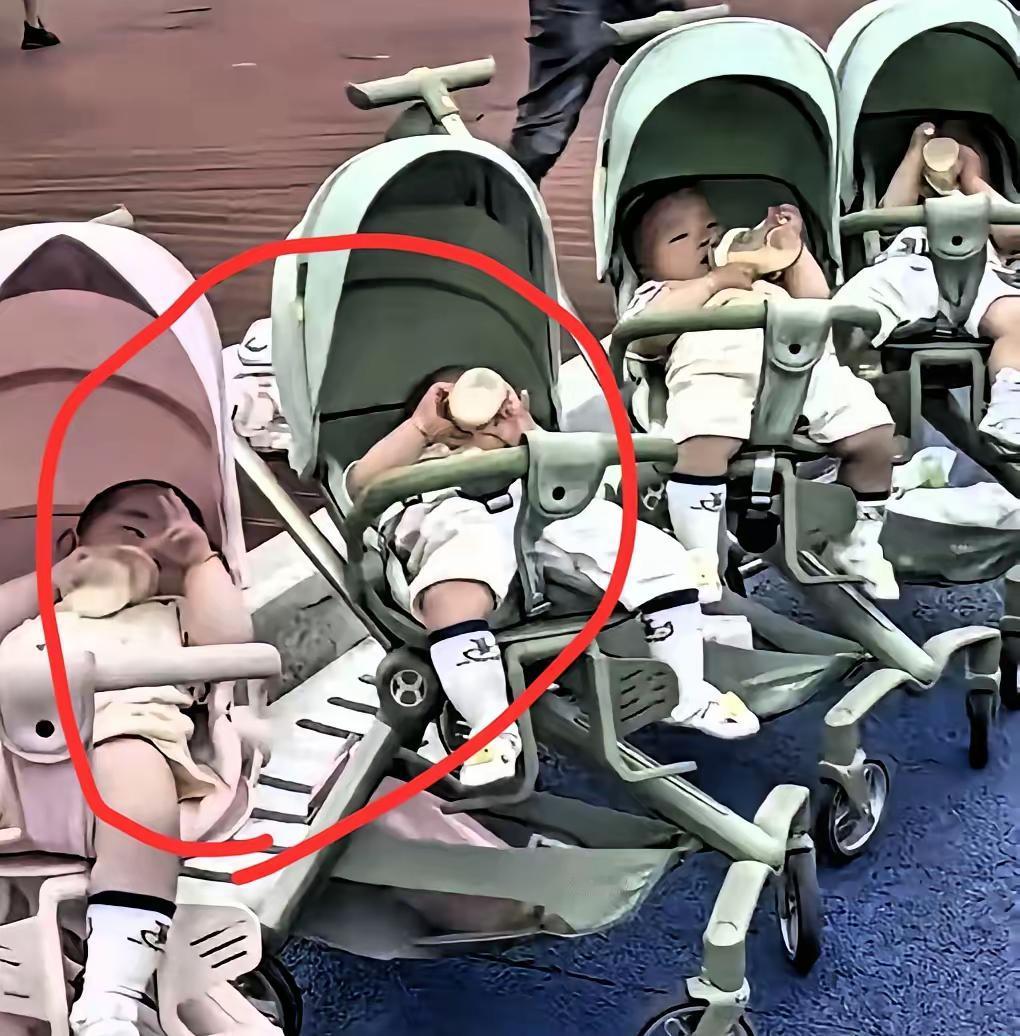 破防了！上海小夫妻产检，医生盯着B超数三遍，开口没说恭喜先问“住几楼？有电梯吗？