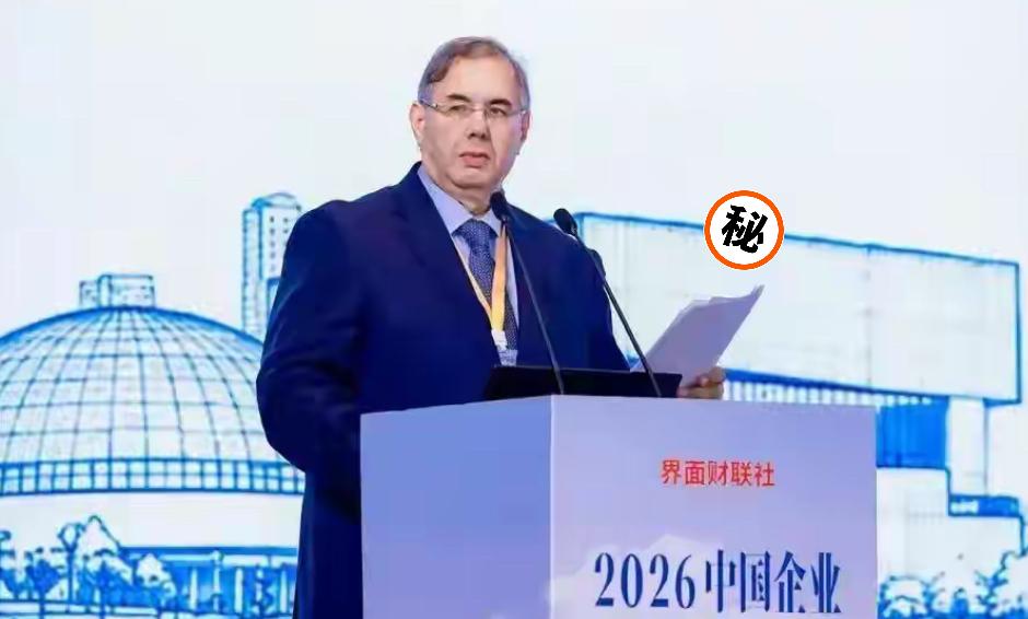 最耐人寻味的，从来不是“零关税”这三个字。而是中国刚把门开到最大，非洲那边紧接