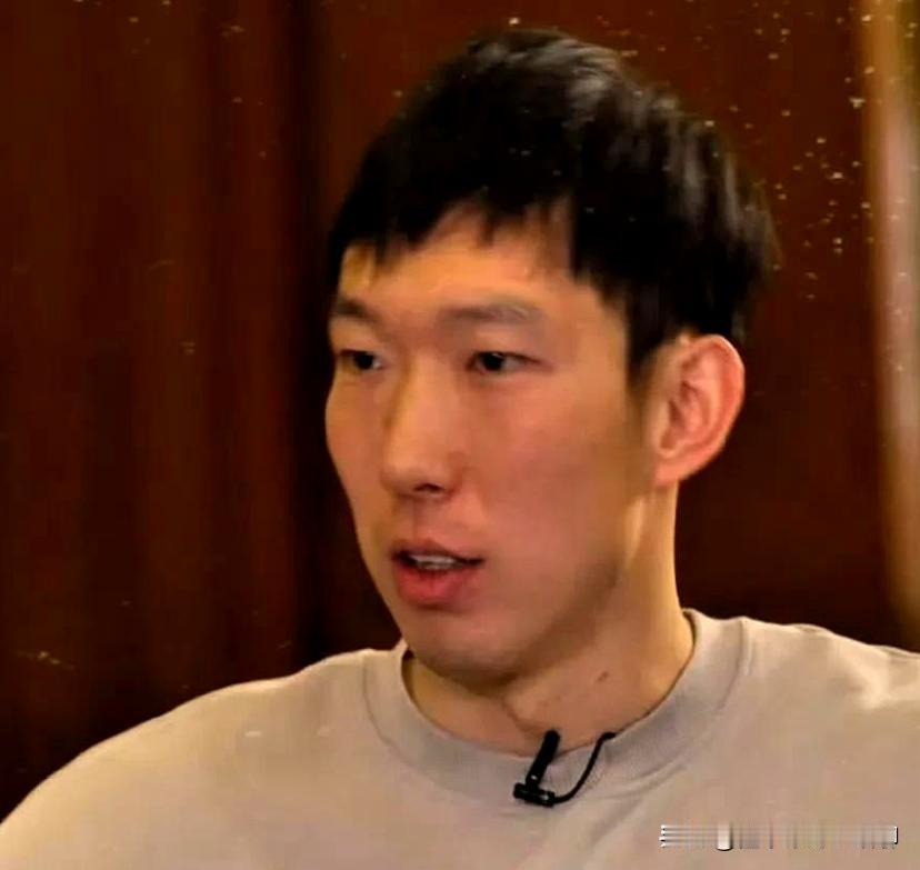 最近周琦道出了自己无法立足NBA的一些原因亚洲球员想要立足NBA实在是太难了