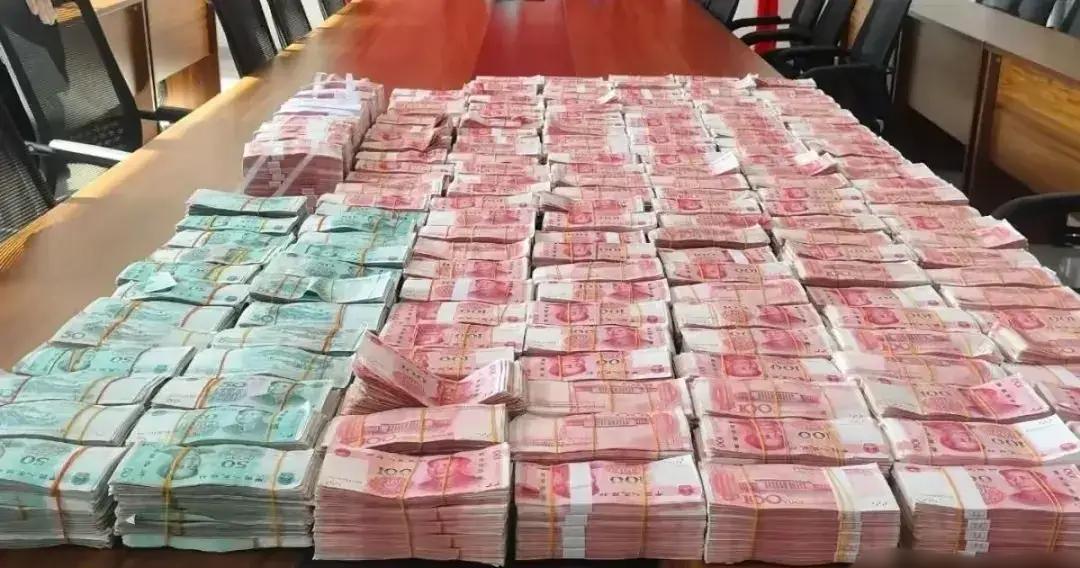 “2030万不翼而飞！”山东烟台，一位年近七旬的老太听信银行行长的“高息揽储”承