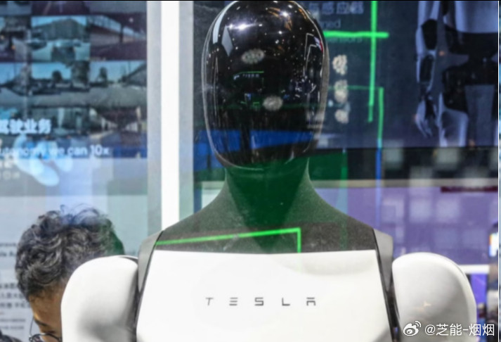 人形机器人开始卷“颜值”啦！特斯拉Optimus、小鹏机器人纷纷搭载OL