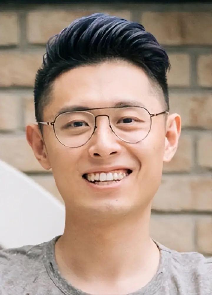 买超付出8位数代价，输掉两个儿子抚养权，这场持续了整整3年的离婚拉锯战，终于在2