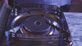 雨蝶 - 李翔君(土豆高清版 - 左:伴奏--右:原声)