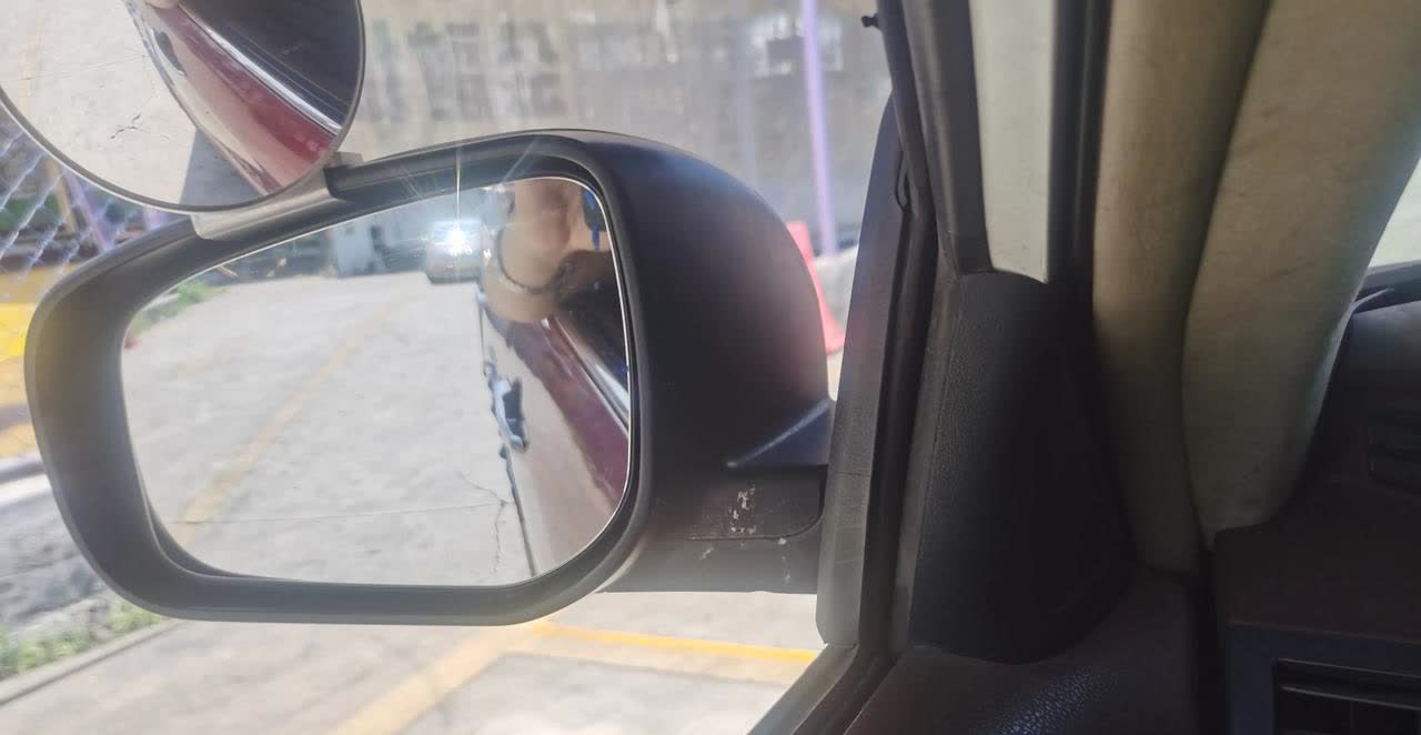 我在学车，科目一99分，科目二下周一（19日）考试，现在是场地练车，难点还是倒车