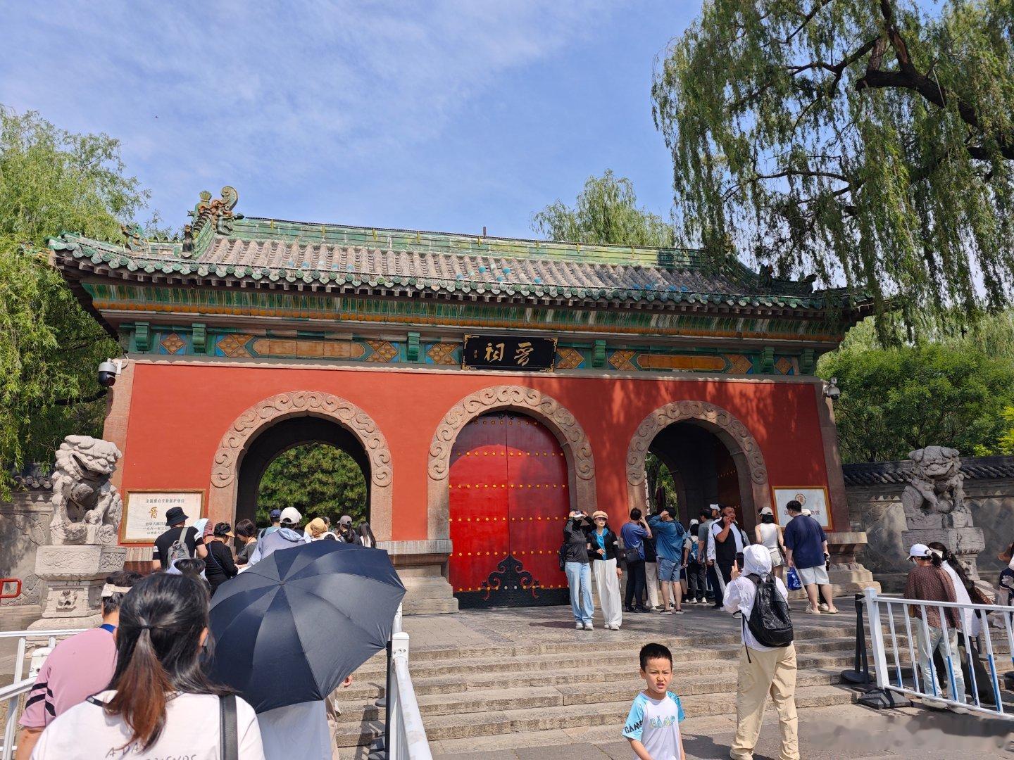 逛了一下晋祠，原为西周晋国开国诸侯唐叔虞的宗祠，北宋时，赵宋皇室为构建政权合法性