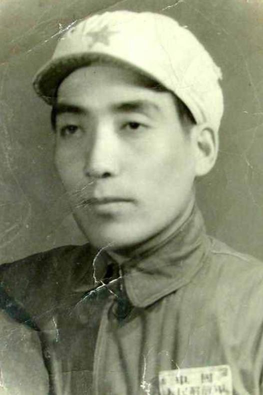 1952年，志愿军师长回国治病，给他看病的女医生说，她和恋人潘田失散8年了