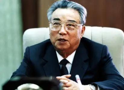 🌞1958年2月，金日成再次致电毛主席，电报内容很简单：希望志愿军撤出朝鲜