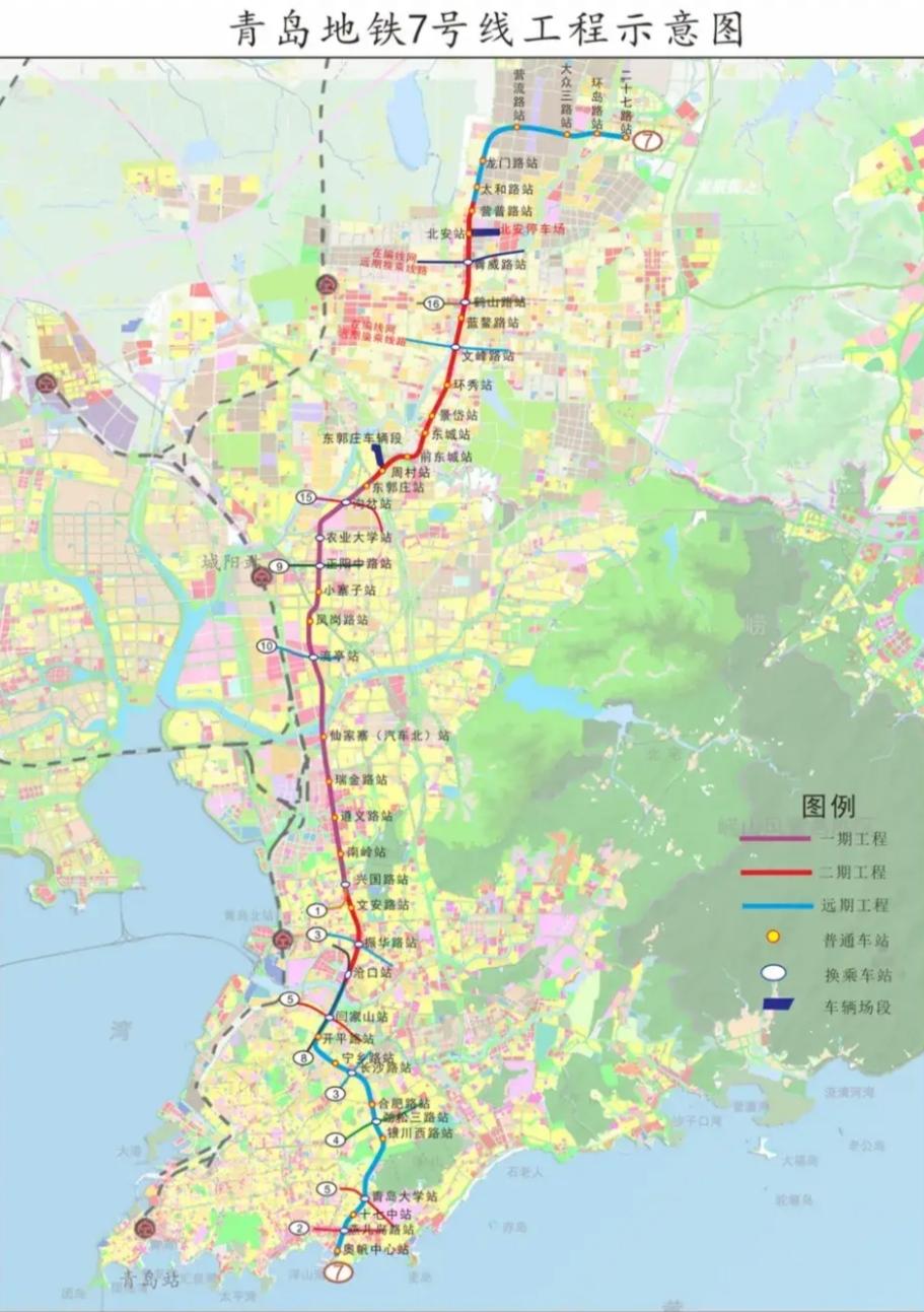 青岛地铁7号线二期北段的规划看似“往荒地里钻”，实则背后有深层次的战略考量。以下