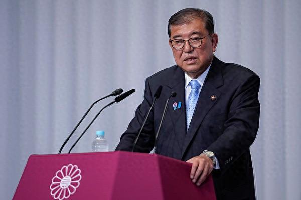 美日达成贸易协议后，石破茂首度回应要不要继续当首相。7月22日，美日贸易协议